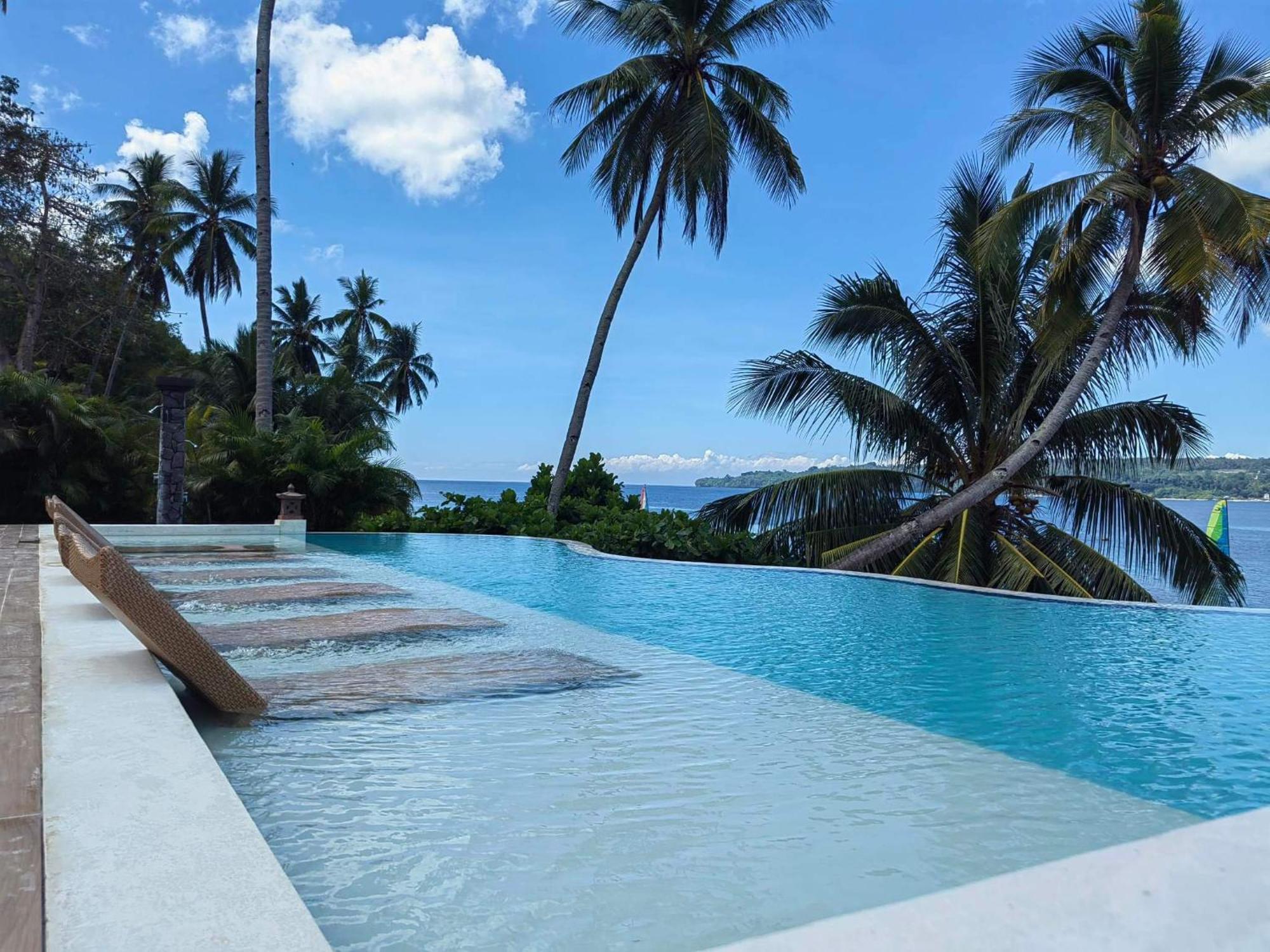 Kembali With Sea View Apartment