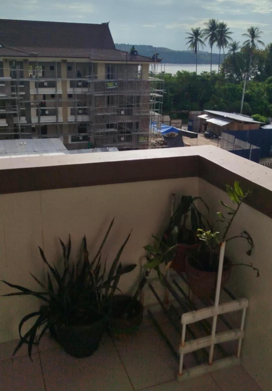 Kembali With Sea View Apartment
